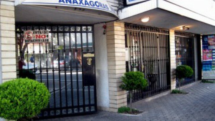 Suites Anaxágoras