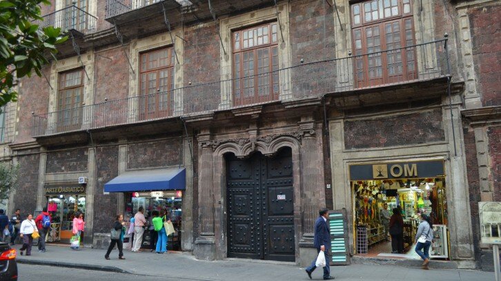 Casa del Conde de la Torre Cosio Palace