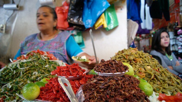 Sabores tradicionales en el mercado de Xochimilco
