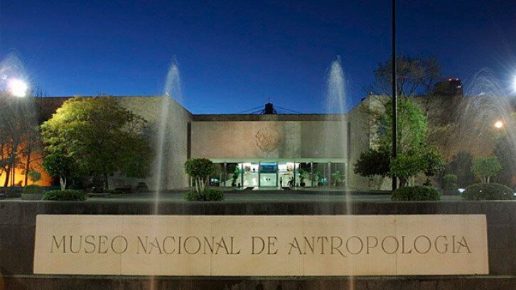 Tour de la Ciudad y Museo Nacional de Antropología