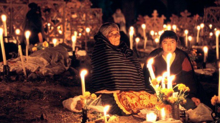 Fiestas Indígenas Dedicadas a los Muertos en Mixquic