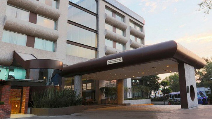 Hotel Krystal Urban Aeropuerto
