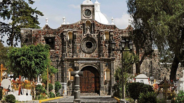 Paroisse et Ancien Couvent de San Andrés Apóstol en Mixquic