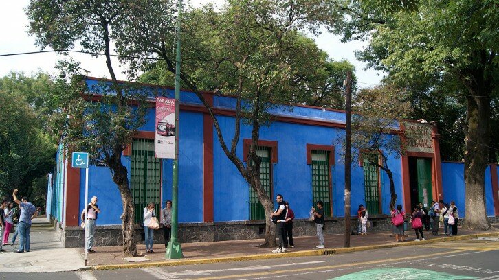 Frida Kahlo House Museum (Casa Azul)
