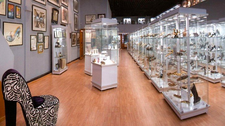 Musée de la Chaussure (Museo del Calzado)