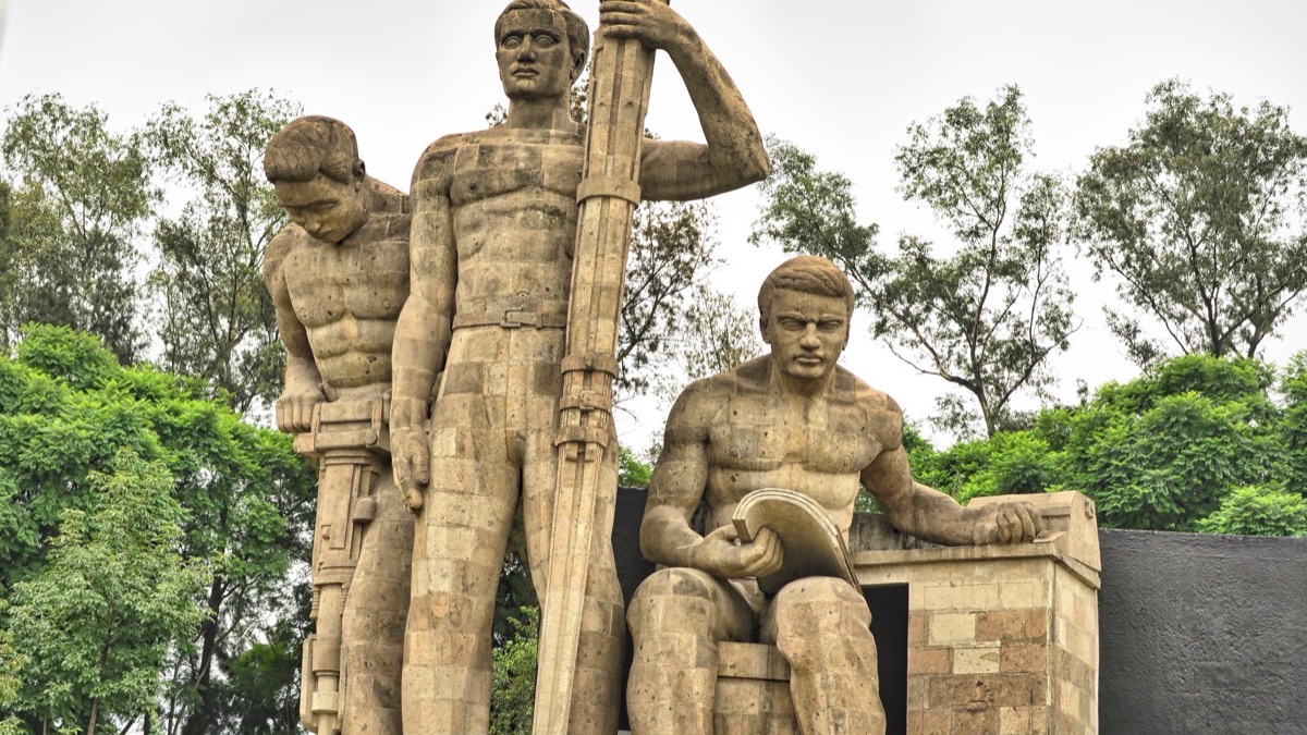 Monumento al Caminero